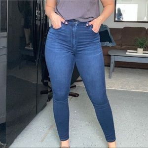 High waisted American Eagle jeans